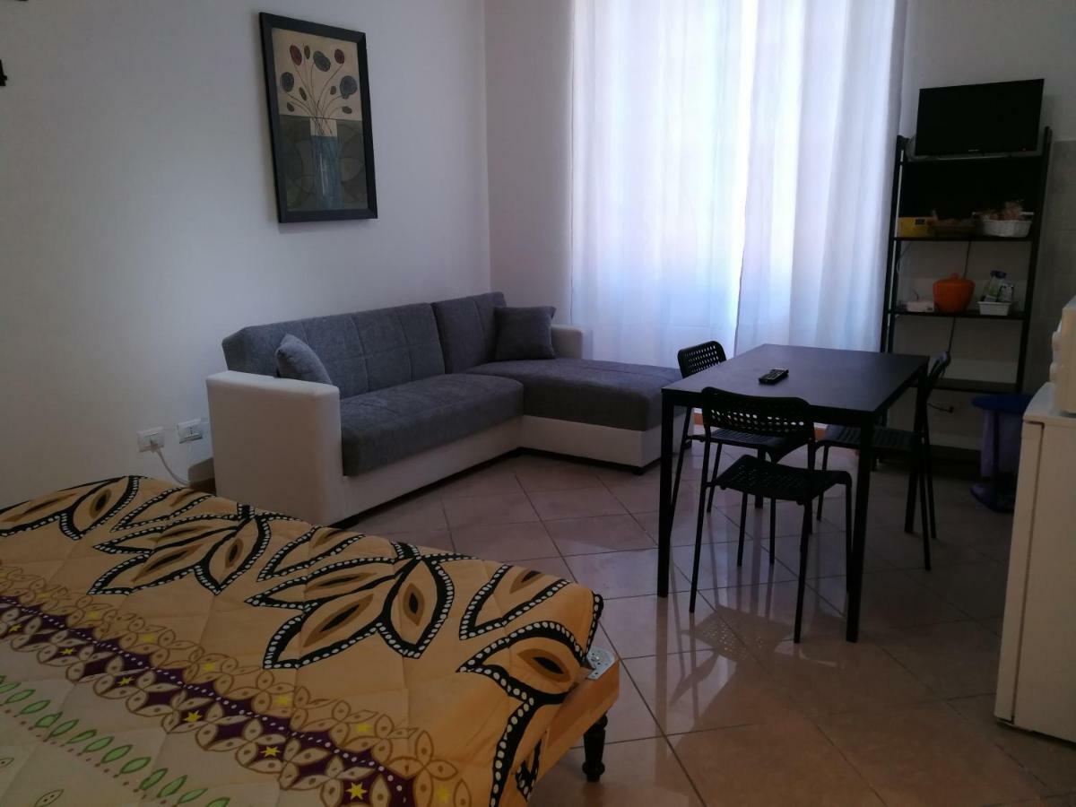 Casa L'Abbraccio Lägenhet Livorno Exteriör bild